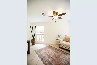 36 Fallenstone Drive, The Woodlands, TX 77381 - Photo 9