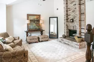 36 Fallenstone Dr, The Woodlands, TX 77381 - Photo 5