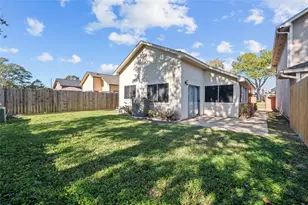 16167 Golden Sands Dr, Houston, TX 77095 - Photo 17