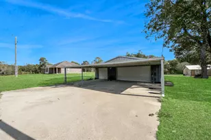 240 Rosalie St, Shepherd, TX 77371 - Photo 5