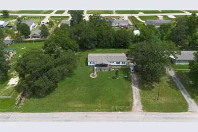 21625 County Road 37492, Cleveland, TX 77327 - Photo 9