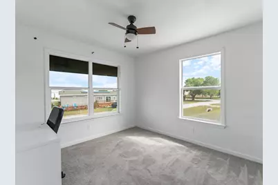 2749 W Bayshore Drive, Palacios, TX 77465 - Photo 19