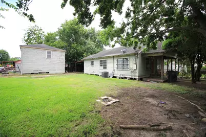 5352 Bell Street, Houston, TX 77023 - Photo 3