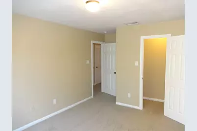 5318 Rio Drive, Baytown, TX 77521 - Photo 7