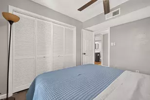 10001 Westpark Dr, Houston, TX 77042 - Photo 17