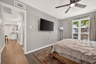 10001 Westpark Dr, Houston, TX 77042 - Photo 23