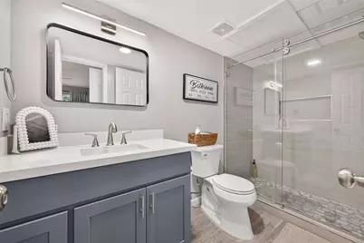 10001 Westpark Drive #44, Houston, TX 77042 - Photo 19