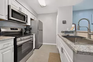 10001 Westpark Dr, Houston, TX 77042 - Photo 9