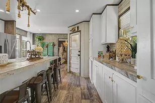 387 Lake Shore Dr, Trinity, TX 75862 - Photo 17