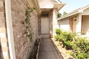 15427 Bammel Fields Ct, Houston, TX 77014 - Photo 3