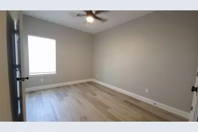 765 Enterprise Street #A, Houston, TX 77088 - Photo 9