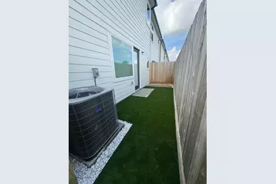 5904 Jasper Jones Way, Houston, TX 77091 - Photo 37