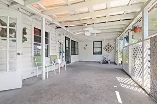 8409 Montridge Dr, Houston, TX 77055 - Photo 23