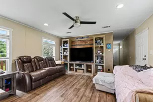 6513 Wickwillow Ln, Alvin, TX 77511 - Photo 9