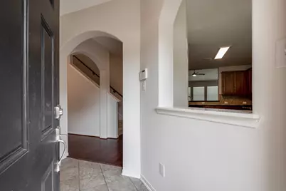 10019 Lynnwood Drive, Baytown, TX 77521 - Photo 7