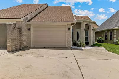 11429 Outrigger Drive, Willis, TX 77318 - Photo 3