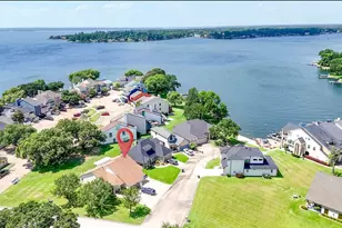 11429 Outrigger Dr, Willis, TX 77318 - Photo 1