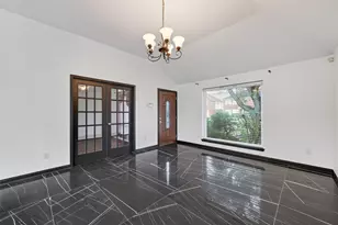 2214 Ruffian Ln, Stafford, TX 77477 - Photo 9