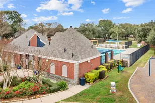 2005 Crescent Shore Dr, League City, TX 77573 - Photo 35