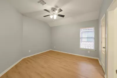 82 Cherry Hills Drive, Jersey Village, TX 77064 - Photo 27