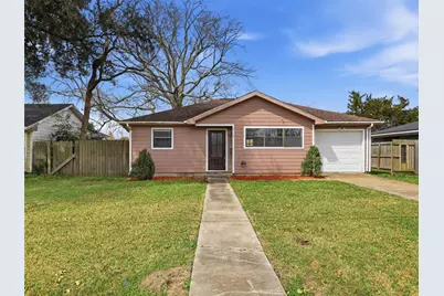 2110 7th Street, Port Neches, TX 77651 - Photo 23