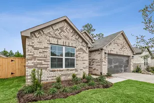 973 Garden Path Dr, Willis, TX 77378 - Photo 11