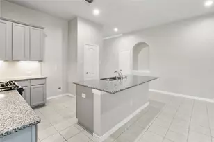 131 San Jacinto Dr, Baytown, TX 77523 - Photo 11