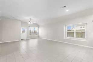 131 San Jacinto Dr, Baytown, TX 77523 - Photo 15