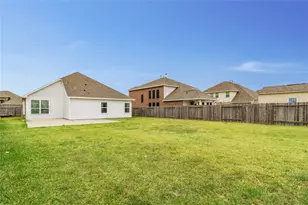 131 San Jacinto Dr, Baytown, TX 77523 - Photo 33