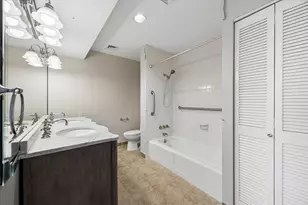 15 Greenway Plz, Houston, TX 77046 - Photo 25