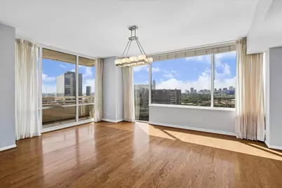 15 Greenway Plaza #14F, Houston, TX 77046 - Photo 3