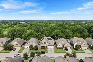 1668 Maggie Trail Dr, Alvin, TX 77511 - Photo 31