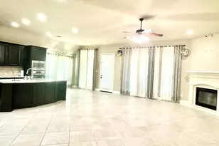 10902 Kennowy Ct, Richmond, TX 77407 - Photo 5