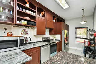 4819 Sherri Ln, Crosby, TX 77532 - Photo 11