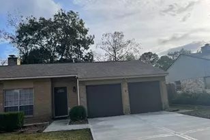 15814 Havenhurst Dr, Houston, TX 77059 - Photo 3