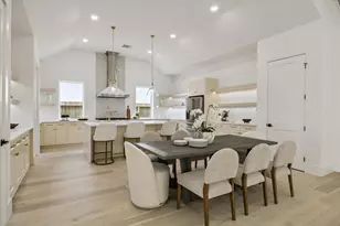1302 Springrock Ln, Houston, TX 77055 - Photo 9