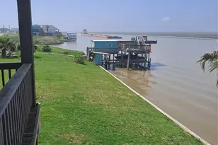 2281 County Rd 230, Sargent, TX 77414 - Photo 23