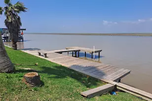 2281 County Rd 230, Sargent, TX 77414 - Photo 7