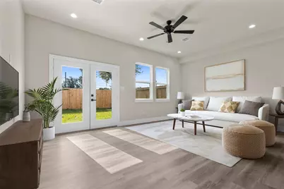 7220 Avenue B, Houston, TX 77011 - Photo 1