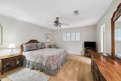 1926 Twin Springs, Kingwood, TX 77339 - Photo 15