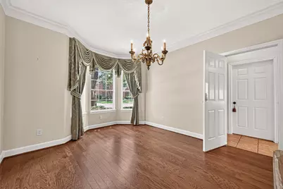 5807 Pendelton Place Drive, Sugar Land, TX 77479 - Photo 9