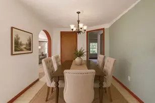 207 N Logan St, Texas City, TX 77590 - Photo 9