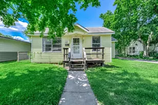 207 N Logan St, Texas City, TX 77590 - Photo 1