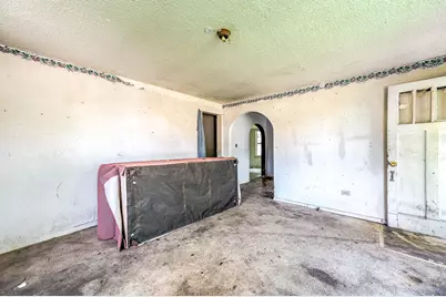 207 N Logan Street, Texas City, TX 77590 - Photo 3