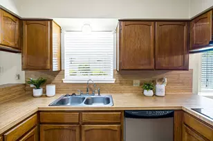 6230 Sunnygate Dr, Spring, TX 77373 - Photo 13