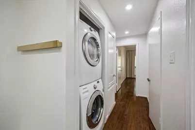 11711 Memorial Drive #47, Houston, TX 77024 - Photo 19