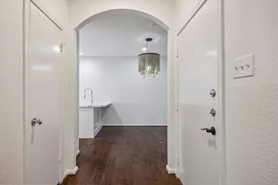 11711 Memorial Drive #47, Houston, TX 77024 - Photo 11
