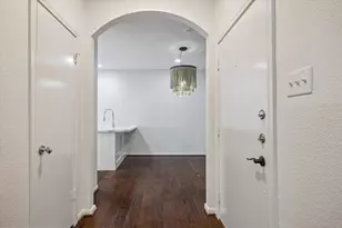 11711 Memorial Dr, Houston, TX 77024 - Photo 11