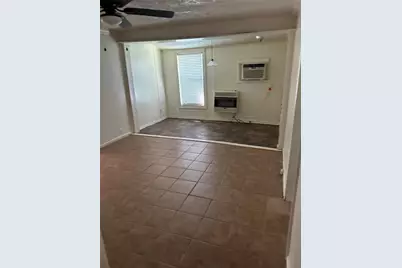 409 7th Street, Huntsville, TX 77320 - Photo 15