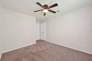 14370 S Summerchase Cir, Willis, TX 77318 - Photo 31